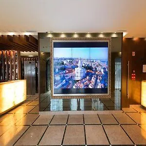 Turim Terreiro Do Paco Otel 4*
