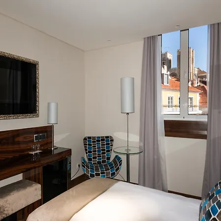 Turim Terreiro Do Paço 4*