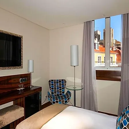 Turim Terreiro Do Paco Hotel