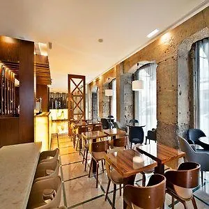 Turim Terreiro Do Paço 4*