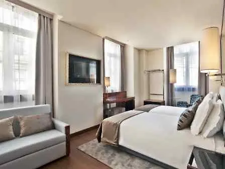 Отель Turim Terreiro Do Paco Лиссабон